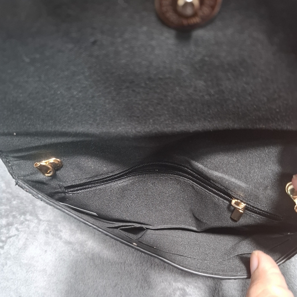Sparkling Black Evening Clutch - Picture 8 of 13